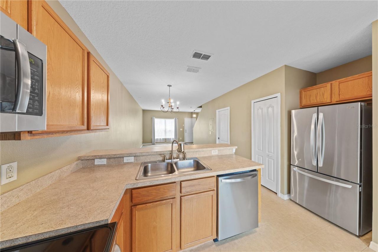 122 Wilton Circle , Sanford, FL 32773 Photo