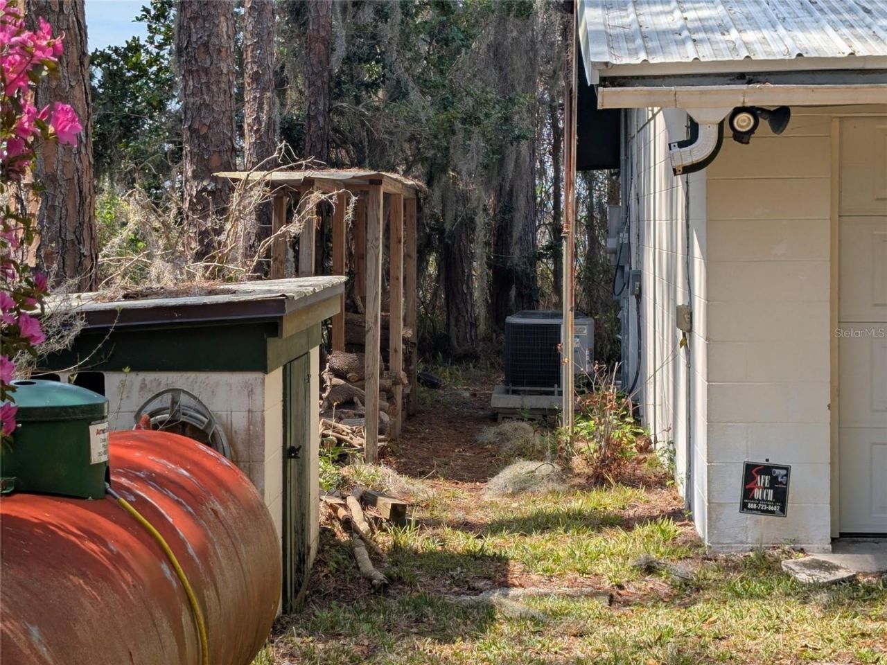 23797 NE 189th Street , Fort Mc Coy, FL 32134 Photo