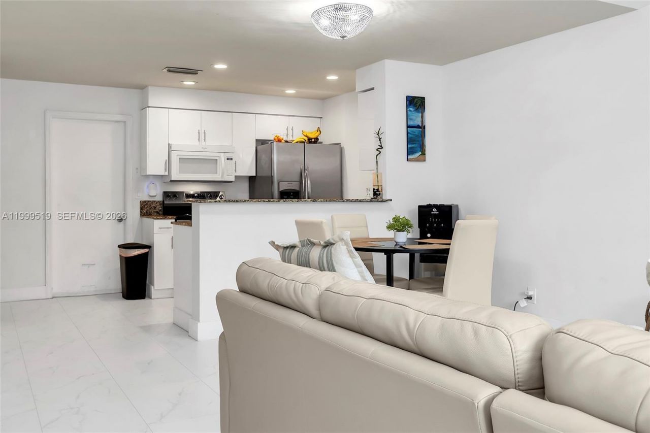 1492 Veracruz Ln , Unit 4-4, Weston, FL 33327 Photo