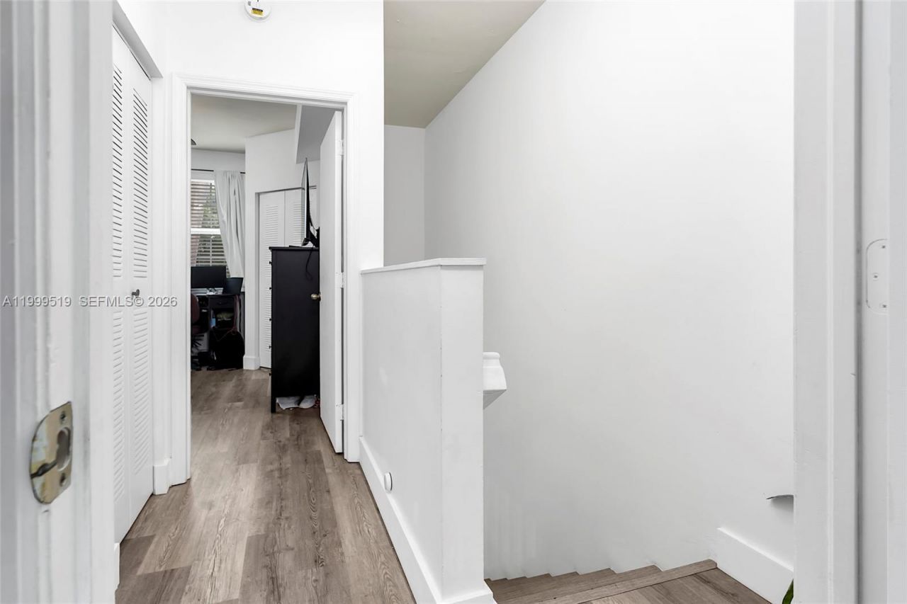 1492 Veracruz Ln , Unit 4-4, Weston, FL 33327 Photo