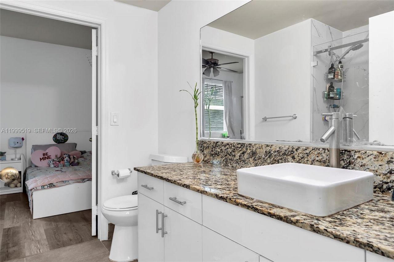 1492 Veracruz Ln , Unit 4-4, Weston, FL 33327 Photo