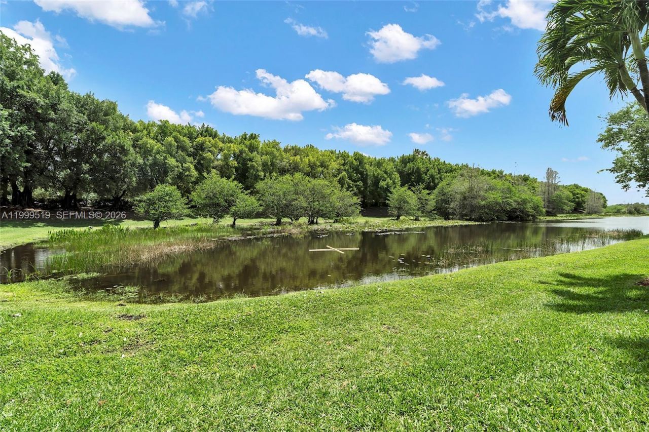 1492 Veracruz Ln , Unit 4-4, Weston, FL 33327 Photo