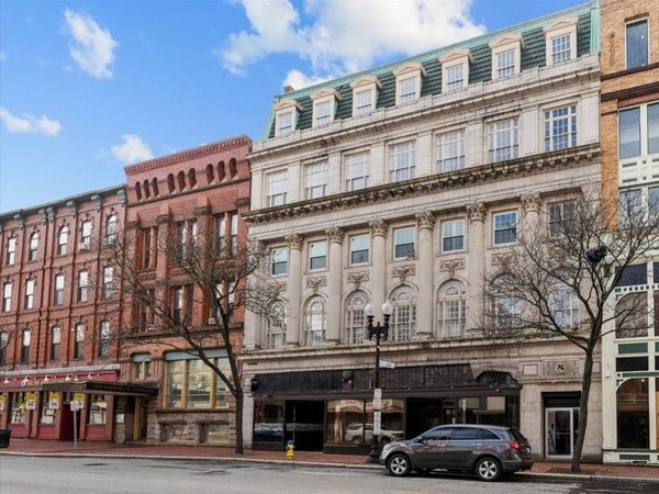 280 Essex Street, Unit 302, Lawrence, MA 01840