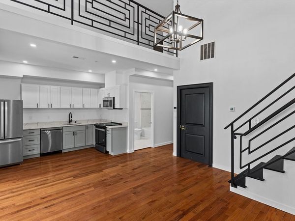 280 Essex Street, Unit 502, Lawrence, MA 01840