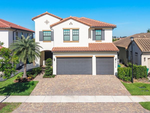 8775 E Baypoint Circle, Parkland, FL 33076