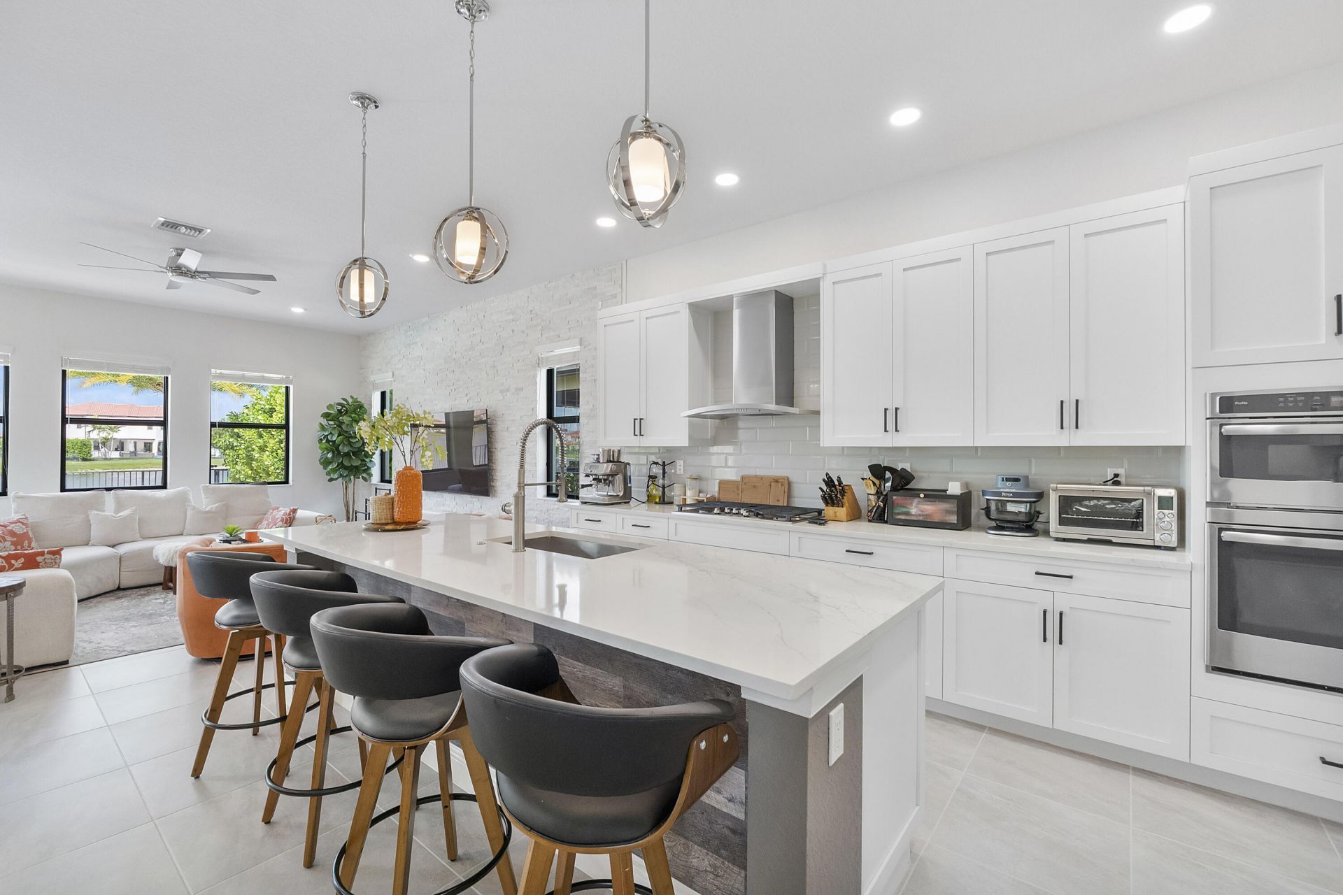 8775 E Baypoint Circle, Parkland, FL 33076 Photo