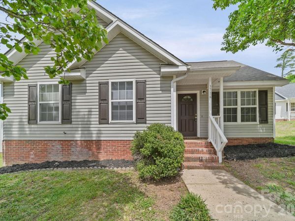3716 Capps Hill Drive, Unit 19, Charlotte, NC 28216
