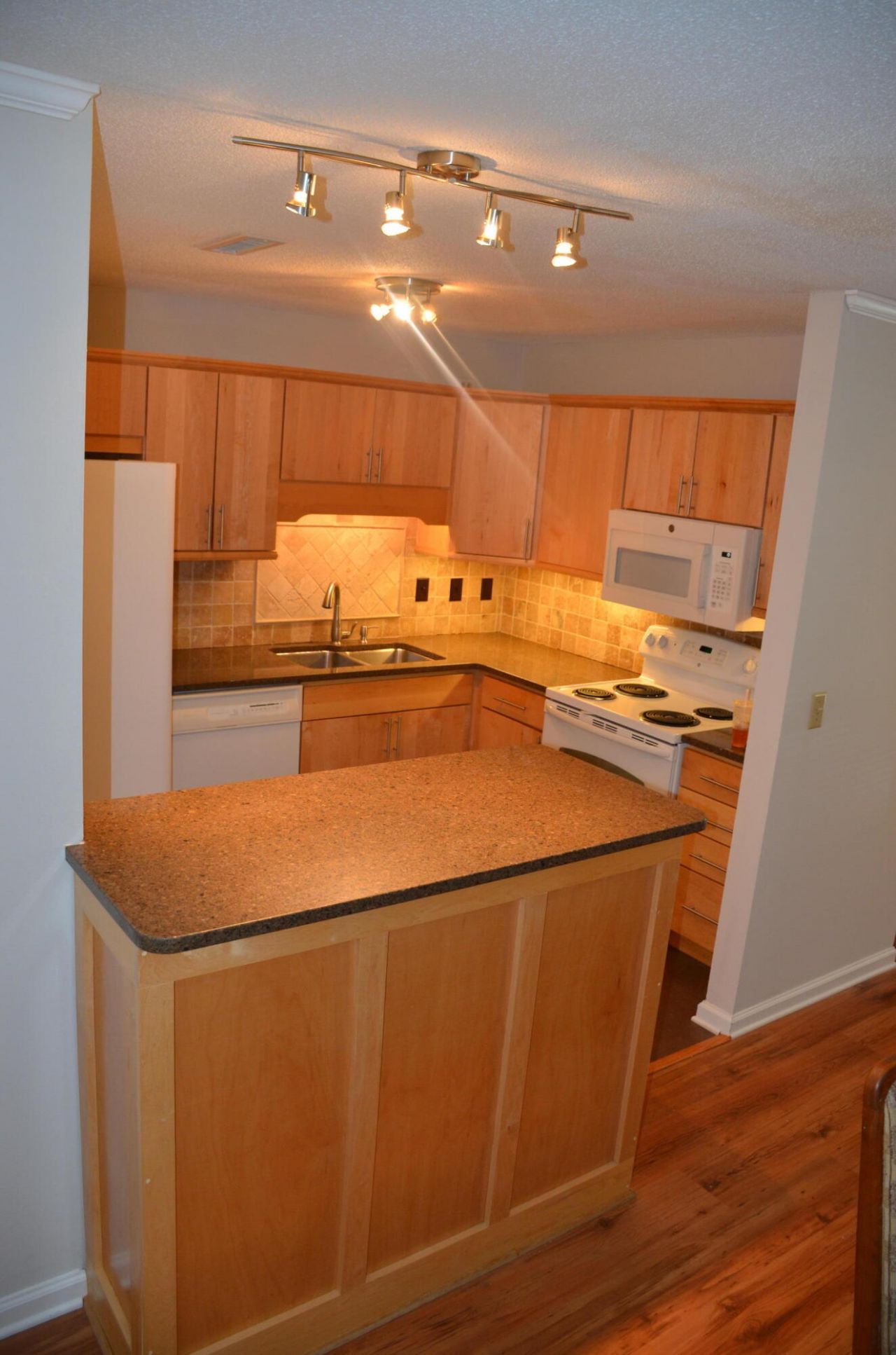 19 Lighthouse Drive Photo 12