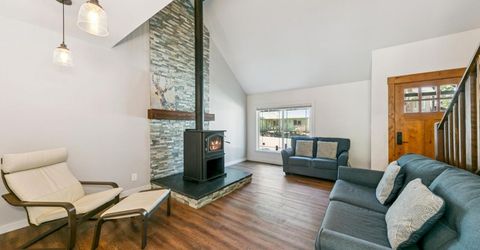 1257 Margaret Avenue, South Lake Tahoe, CA 96150 Photo