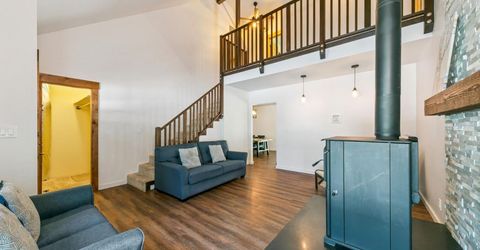 1257 Margaret Avenue, South Lake Tahoe, CA 96150 Photo