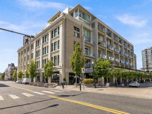 770 Fisgard St , Unit 304, Victoria, BC V8W 0B8