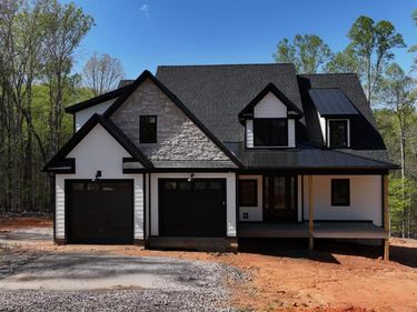 165 Sassafras Ct., Moneta, VA 24121