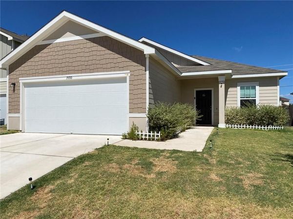 19100 George Norris DR , Manor, TX 78653