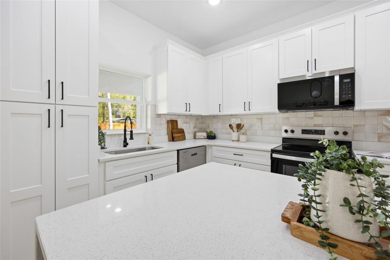 2116 W Beach Plum Drive , Citrus Springs, FL 34434 Photo