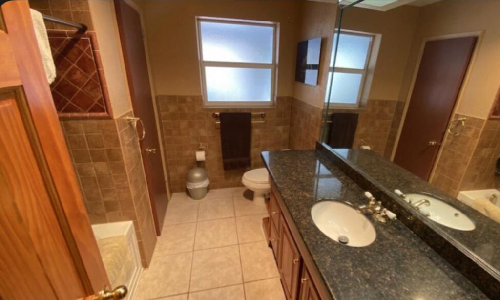 5221 NE 19th Avenue, Fort Lauderdale, FL 33308 Photo