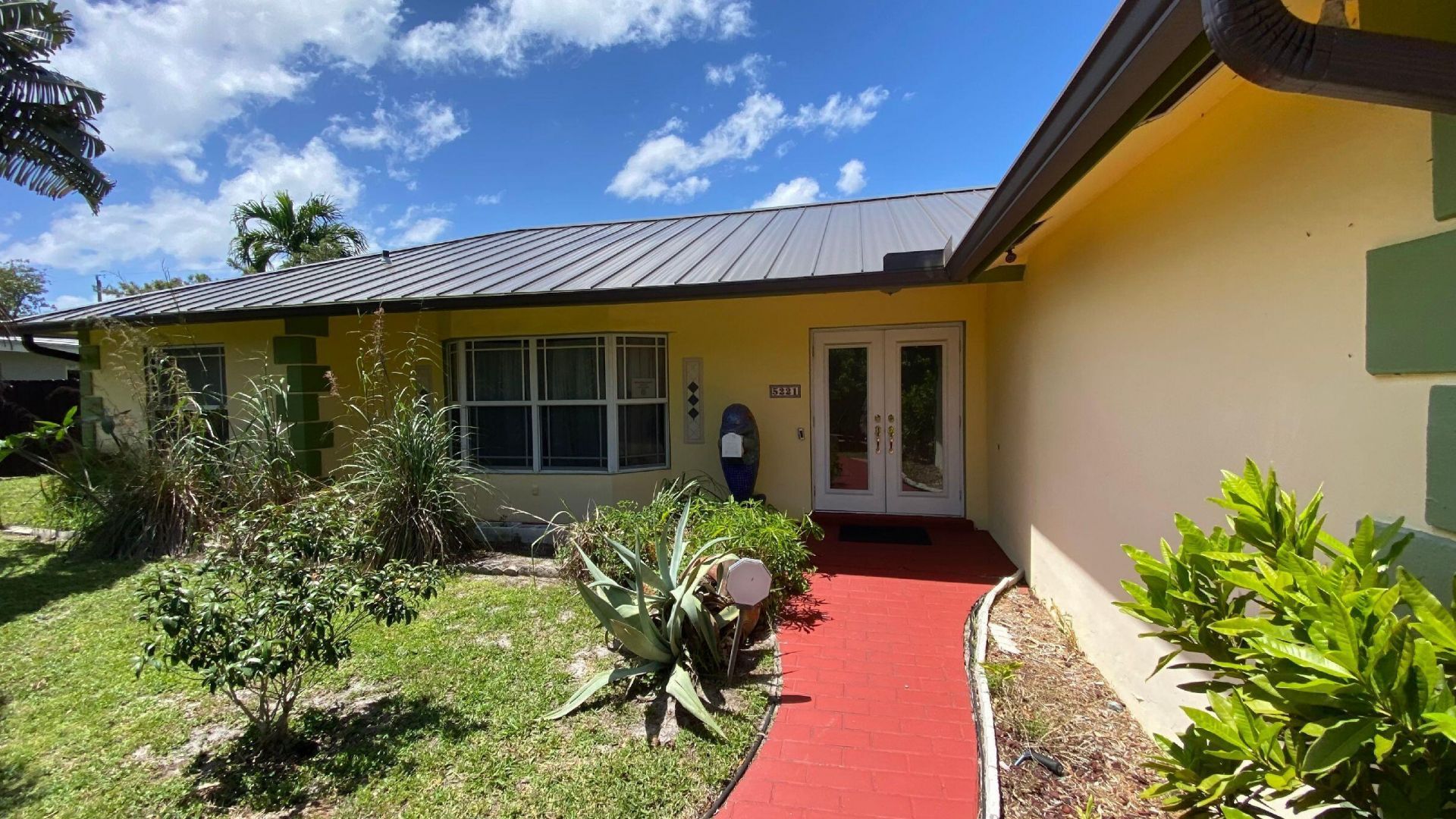 5221 NE 19th Avenue, Fort Lauderdale, FL 33308 Photo