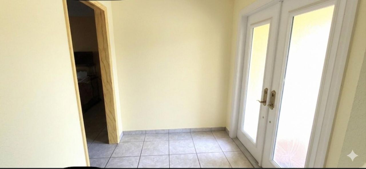 5221 NE 19th Avenue, Fort Lauderdale, FL 33308 Photo