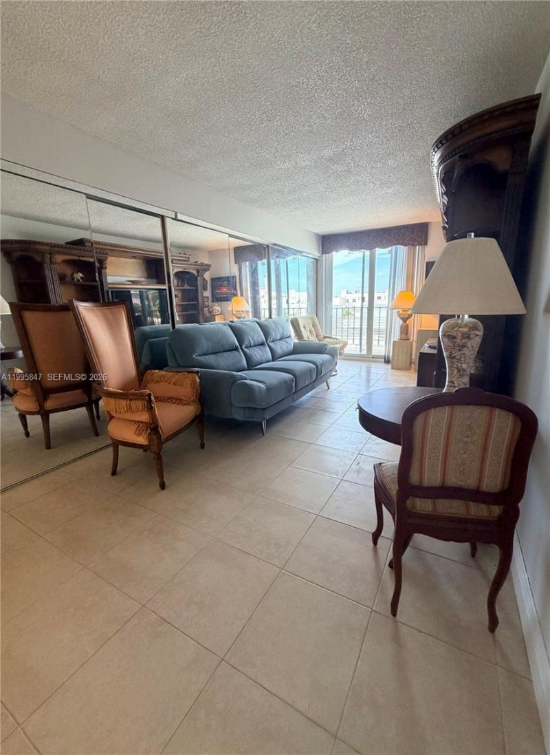 720 Collins Ave, Unit 506, Miami Beach, FL 33139 Photo