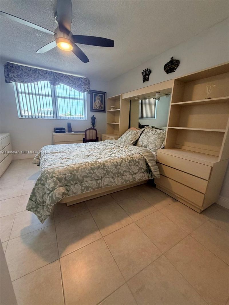 720 Collins Ave, Unit 506, Miami Beach, FL 33139 Photo