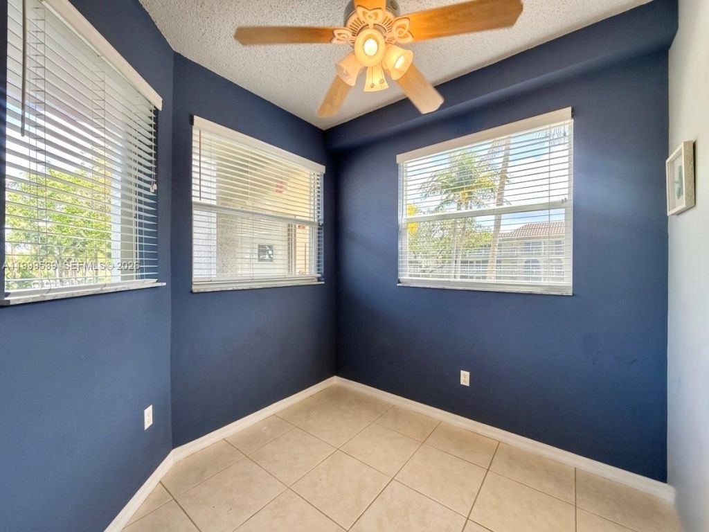 26 Royal Palm Way, Unit 201, Boca Raton, FL 33432 Photo