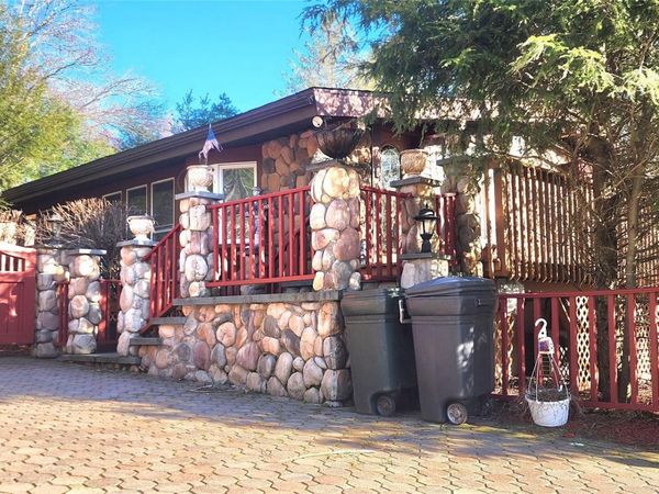 12 Donenfeld Drive, Kauneonga Lake, NY 12749