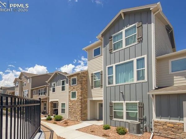 6183 Magma Heights, Colorado Springs, CO 80924