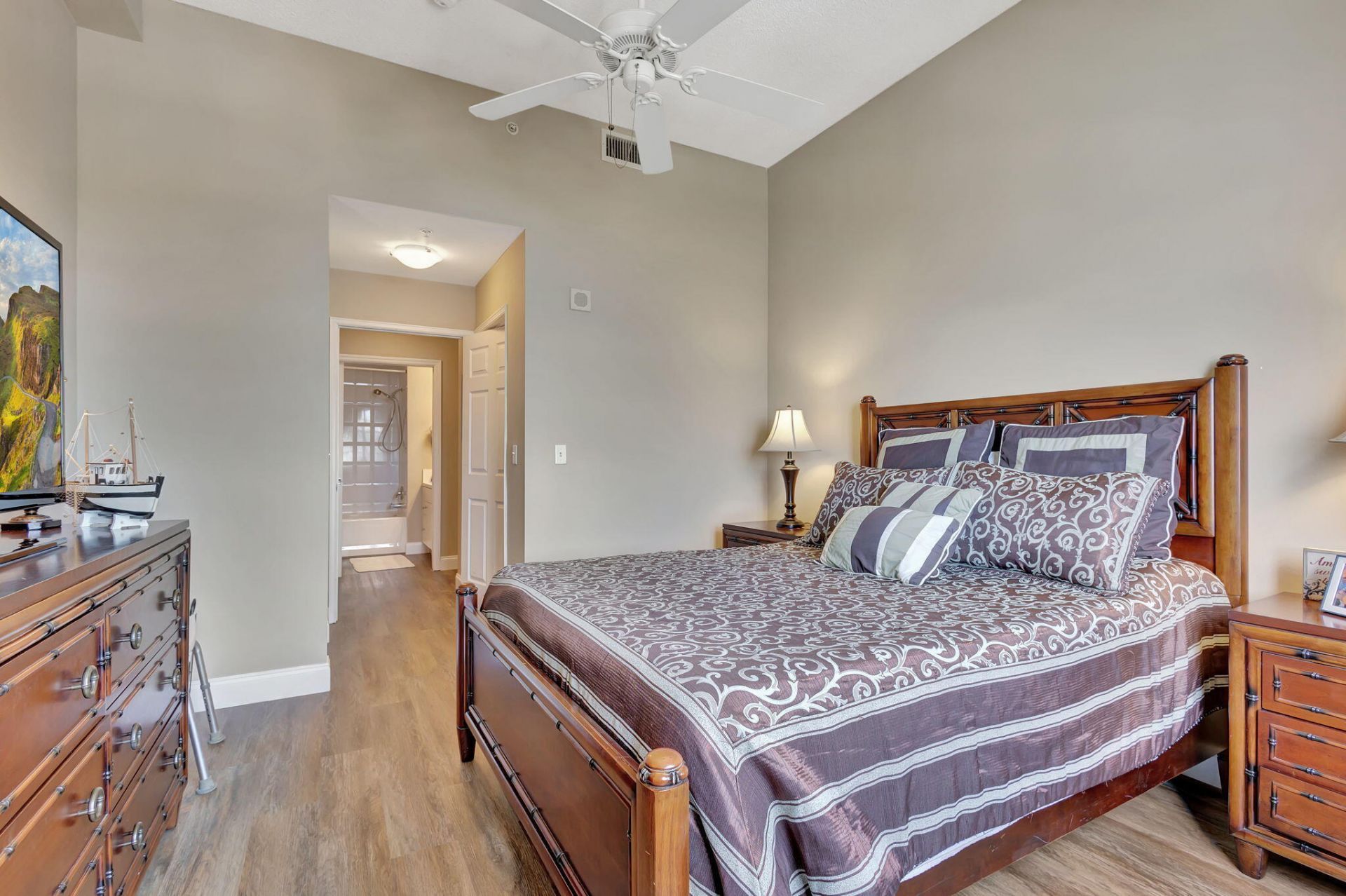 616 Clearwater Park Road, Unit Lp06, West Palm Beach, FL 33401 Photo