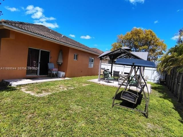 7736 NW 197 Ln, Hialeah, FL 33015 Photo