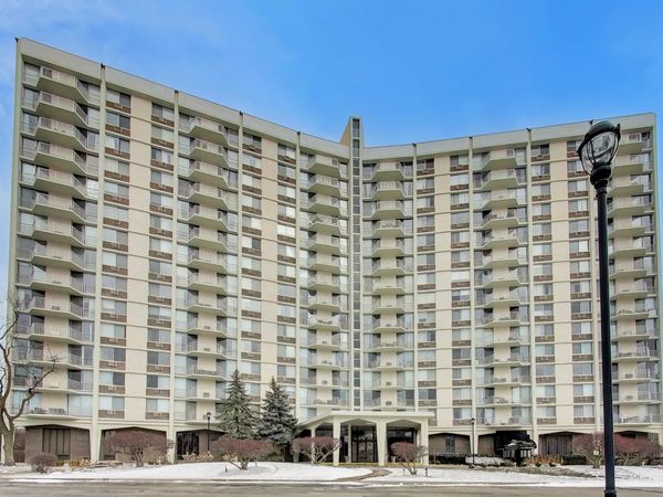 40 N Tower Road , Unit 16N, Oak Brook, IL 60523