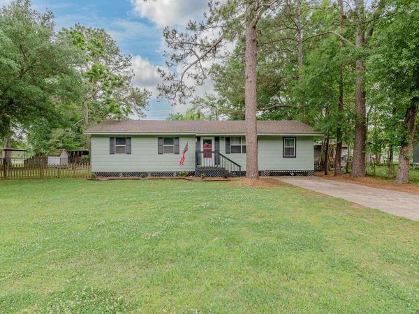 41519 Jeanette Rd, Prairieville, LA 70769
