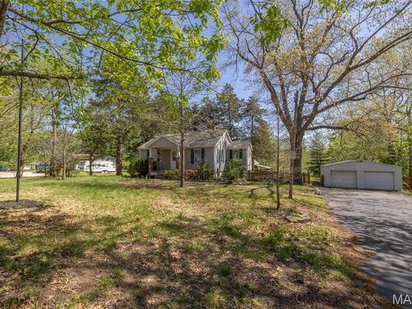 414 Middletown Road, Warrenton, MO 63383