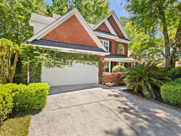 2722 Seastrand Lane, Mount Pleasant, SC 29466