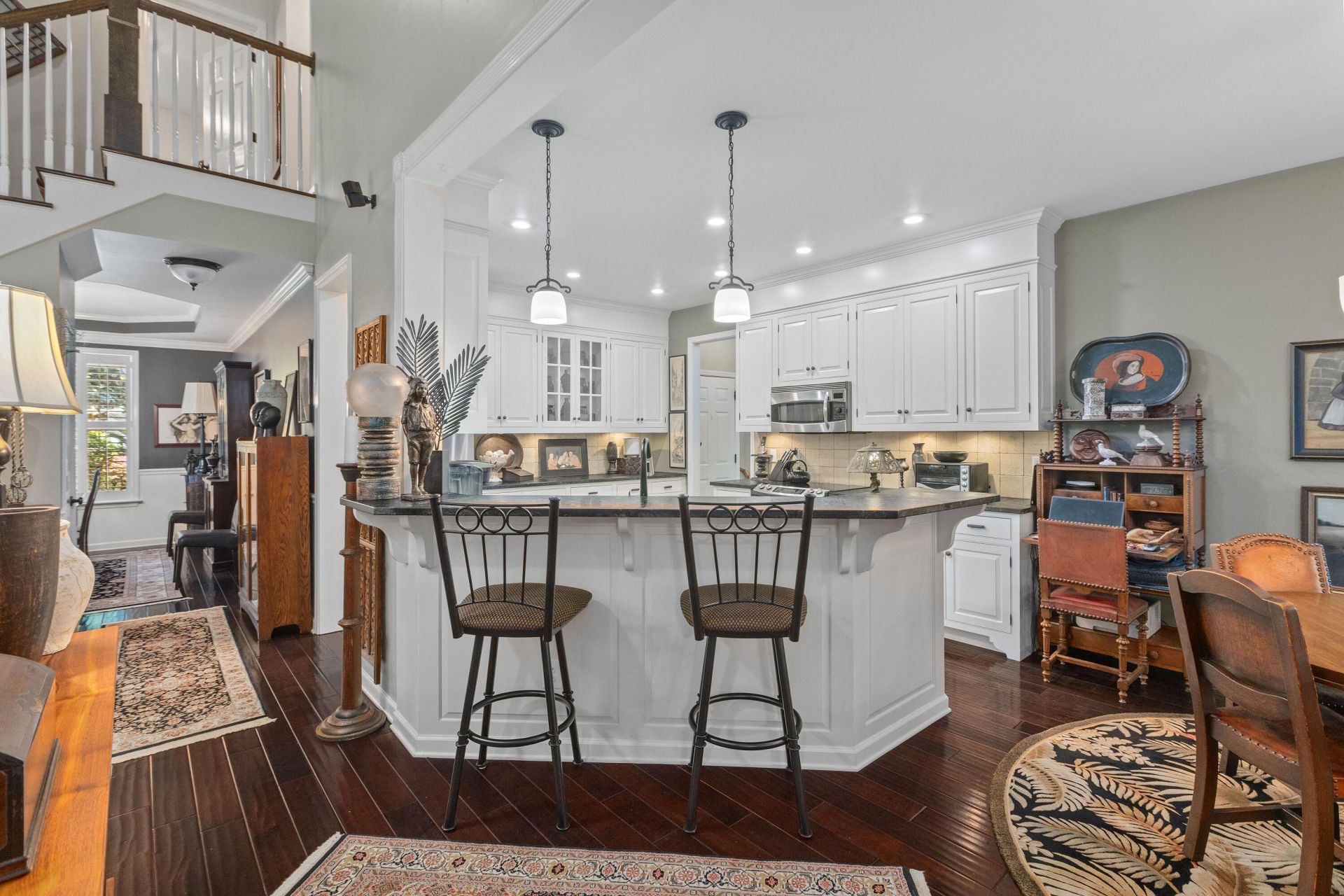 2722 Seastrand Lane Photo 13