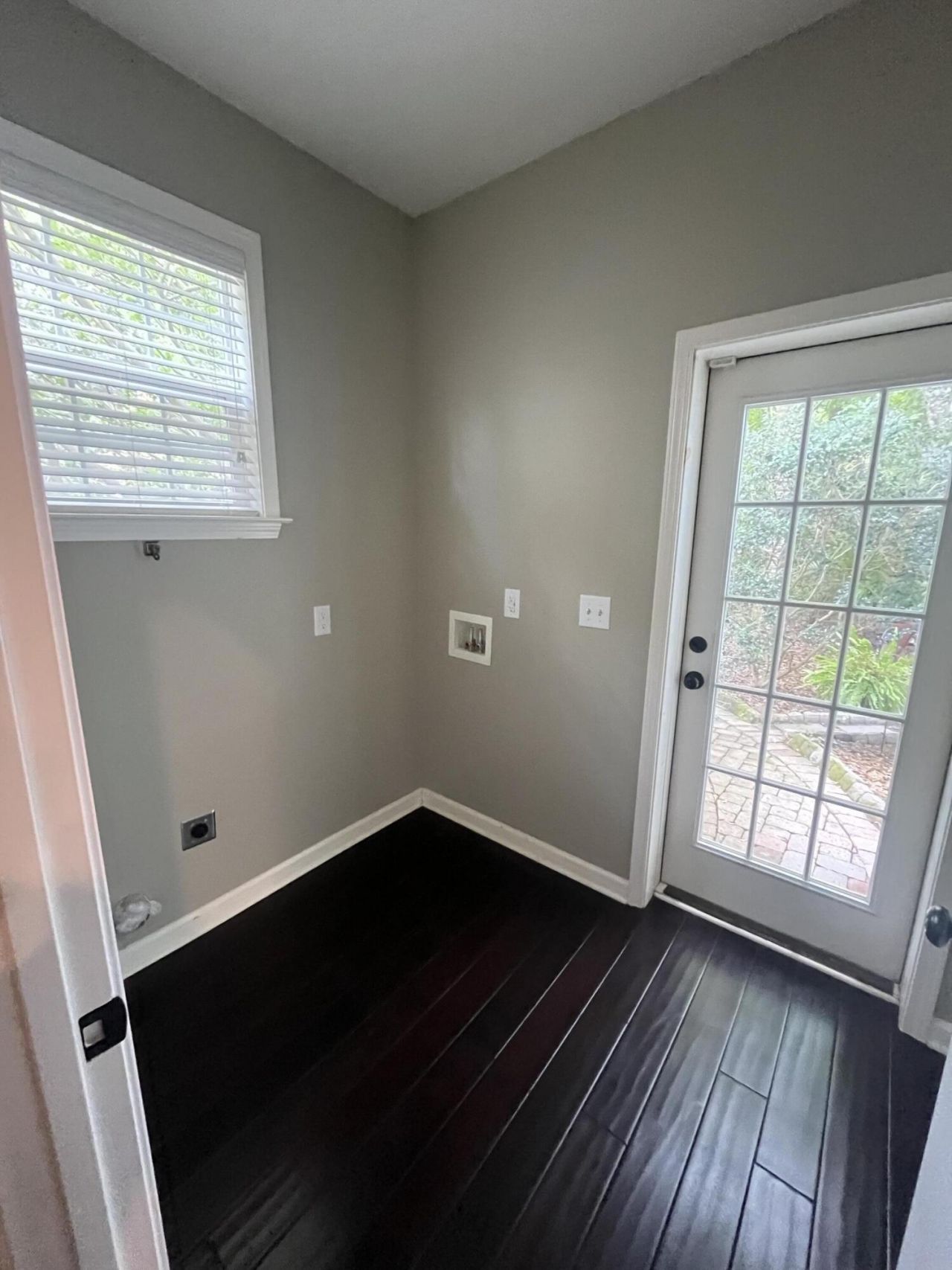 2722 Seastrand Lane Photo 24