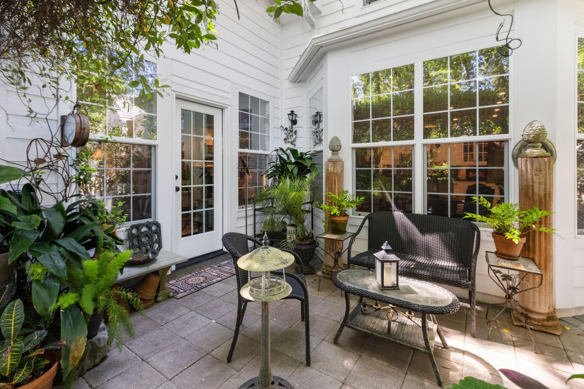 2722 Seastrand Lane Photo 36