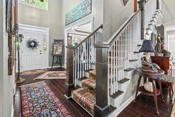 2722 Seastrand Lane photo 4