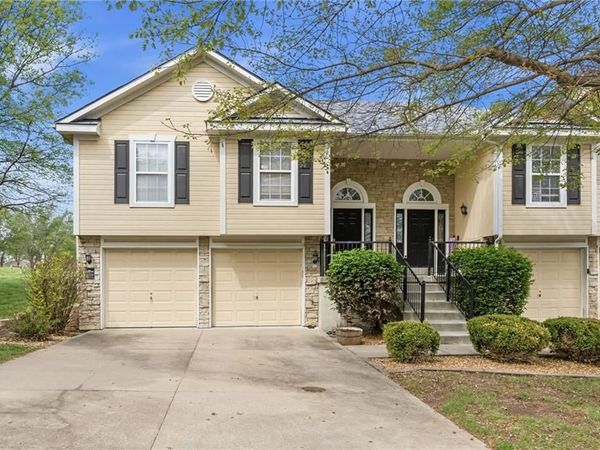 1308 Ashley Drive, Grain Valley, MO 64029