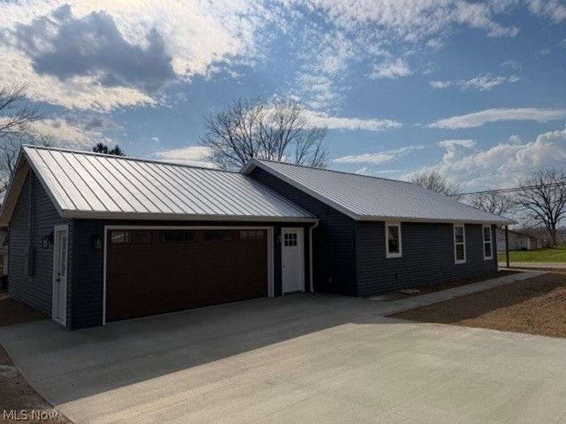 6446 Navarre Road SW, Navarre, OH 44662 Photo 3