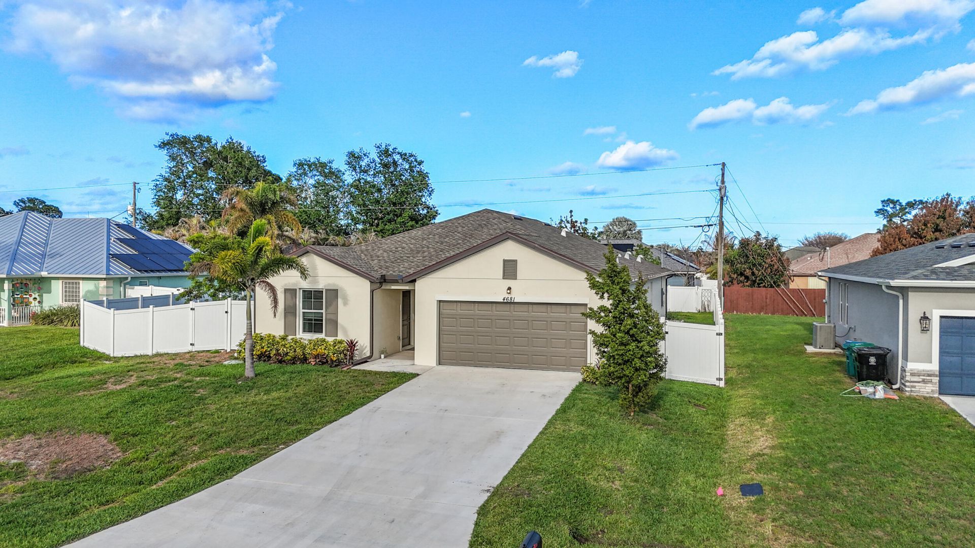 4681 SW Babylon Street, Port Saint Lucie, FL 34953 Photo