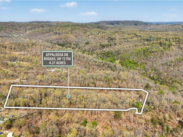 Appaloosa Drive, Rogers, AR 72756