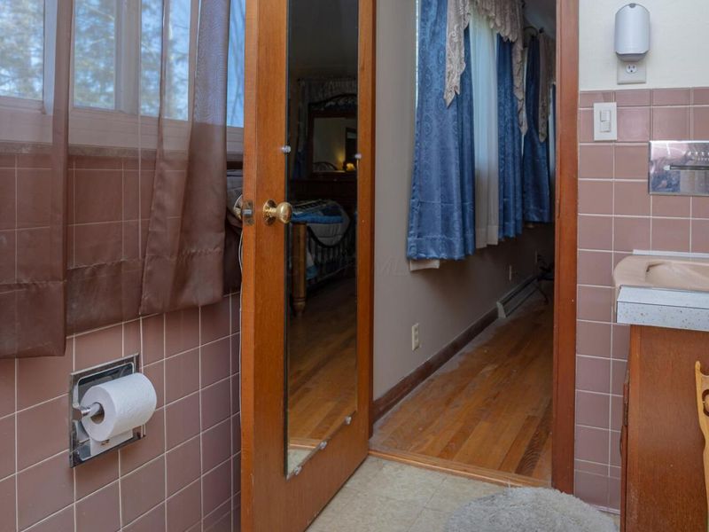 70 Riverside Drive, Galloway, OH 43119 Photo 13