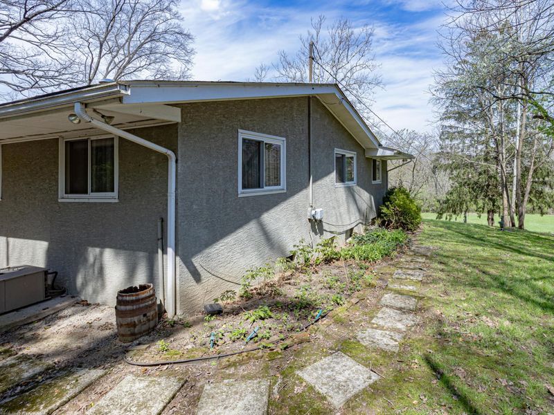 70 Riverside Drive, Galloway, OH 43119 Photo 4