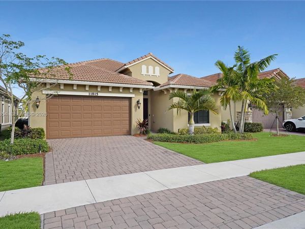 11815 N Leon Cir N , Unit 11815, Parkland, FL 33076