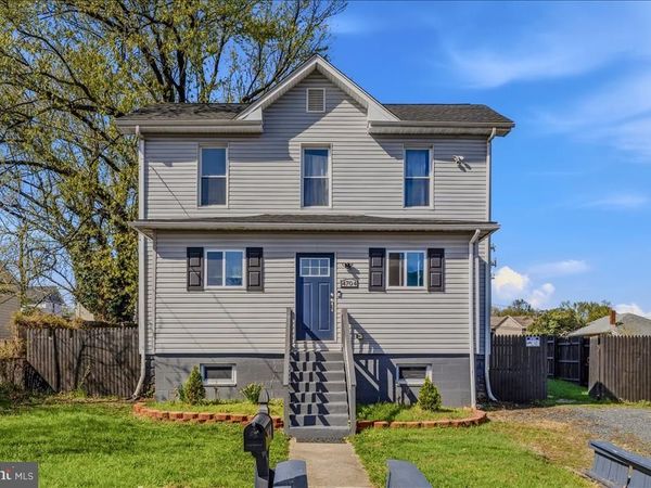 4704 CHARLESTON, BALTIMORE, MD 21225