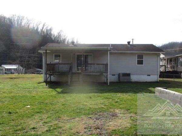 210 Riverview Drive, Matheny, WV 24860