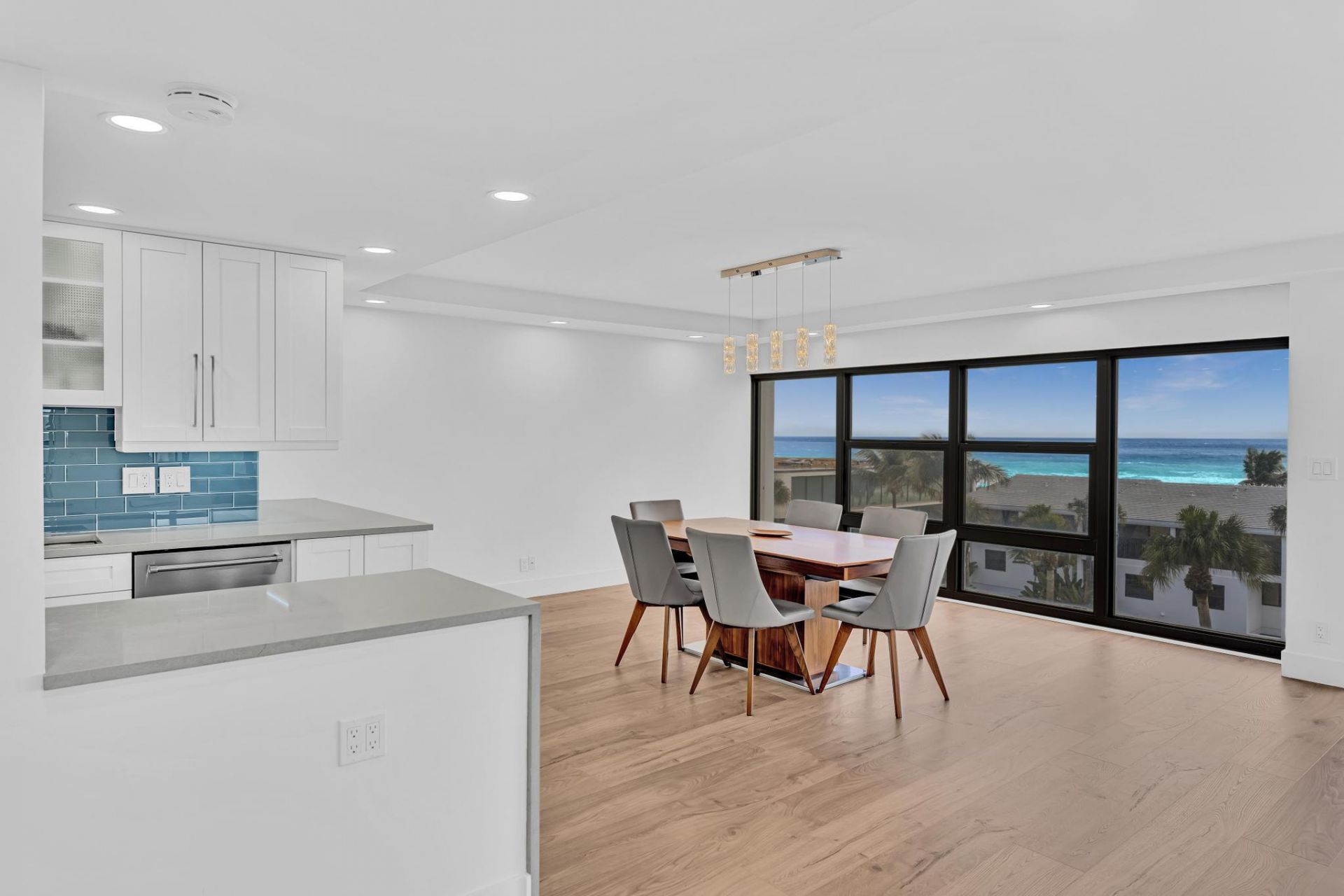 2175 S Ocean Boulevard, Unit 305, Delray Beach, FL 33483 Photo