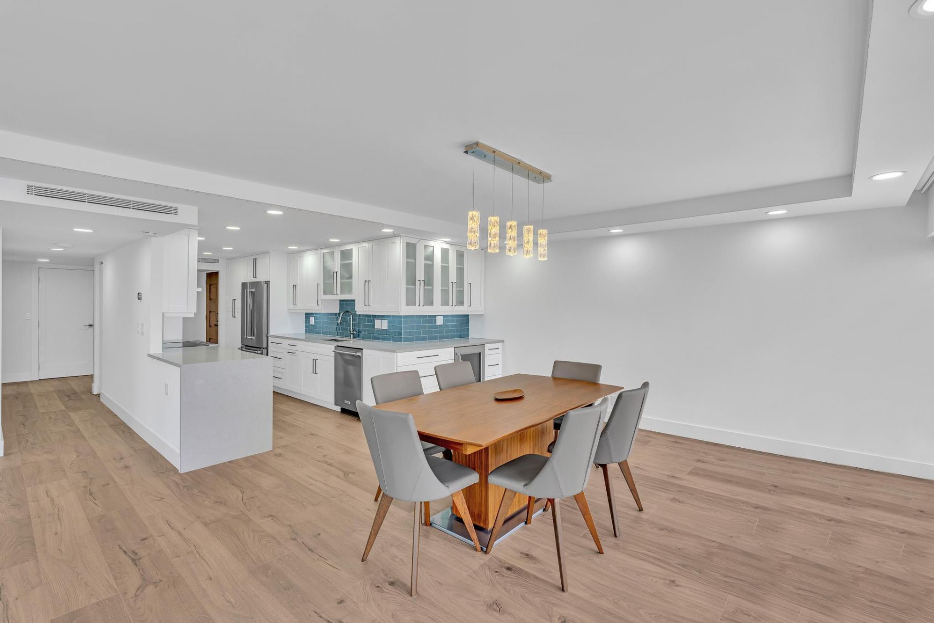 2175 S Ocean Boulevard, Unit 305, Delray Beach, FL 33483 Photo