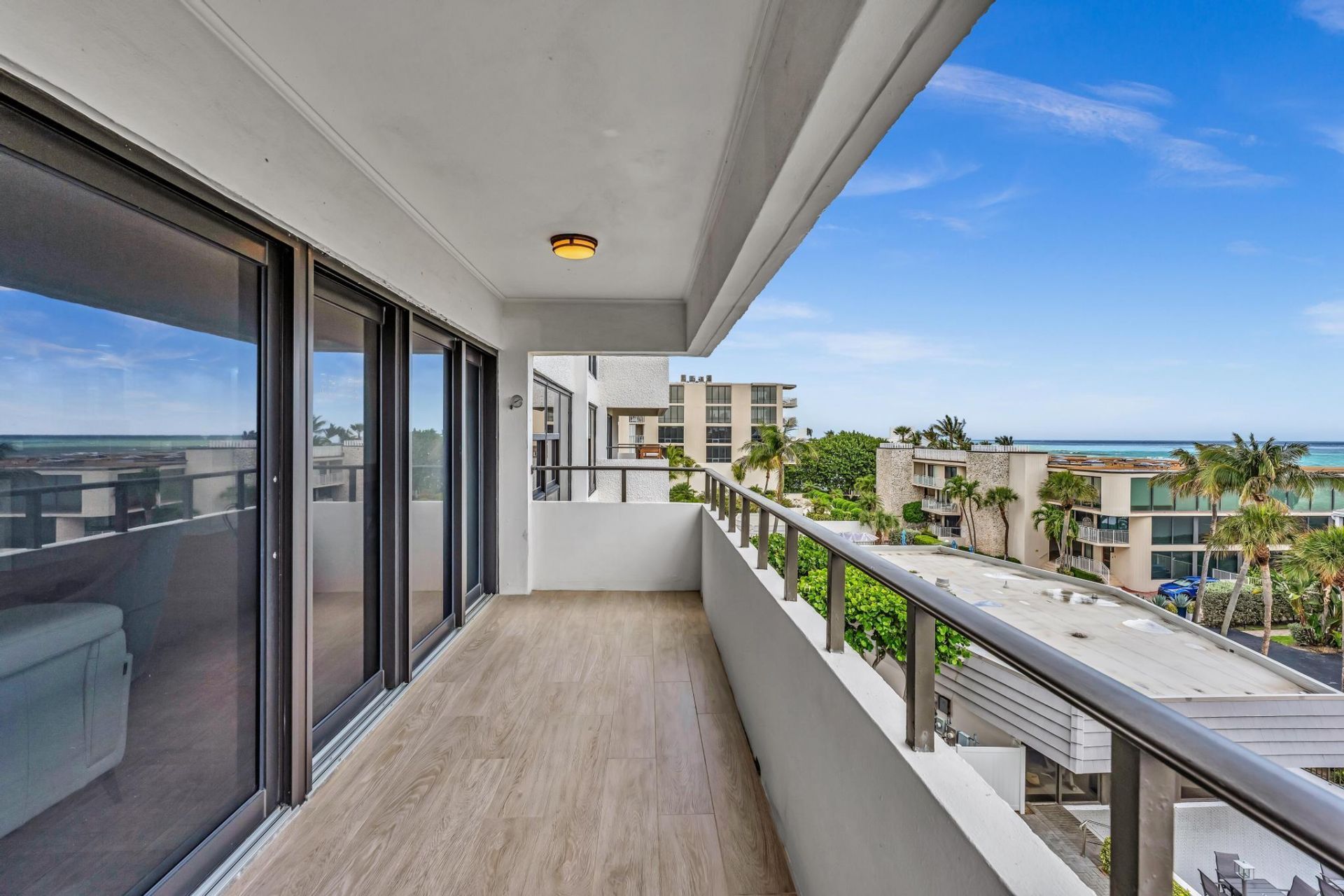 2175 S Ocean Boulevard, Unit 305, Delray Beach, FL 33483 Photo
