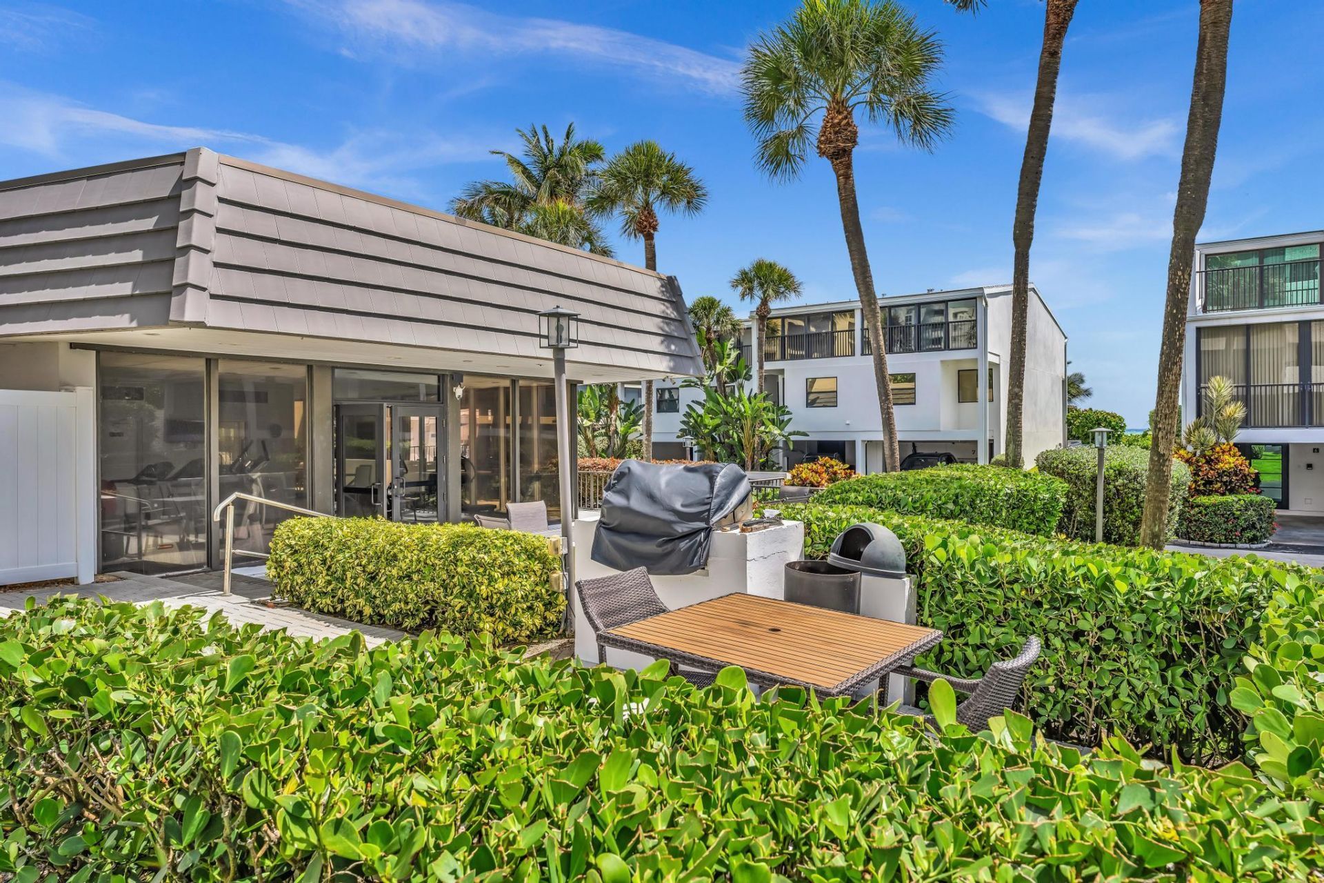 2175 S Ocean Boulevard, Unit 305, Delray Beach, FL 33483 Photo