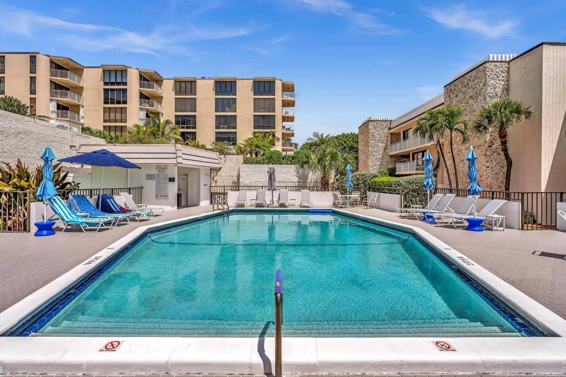 2175 S Ocean Boulevard, Unit 305, Delray Beach, FL 33483 Photo